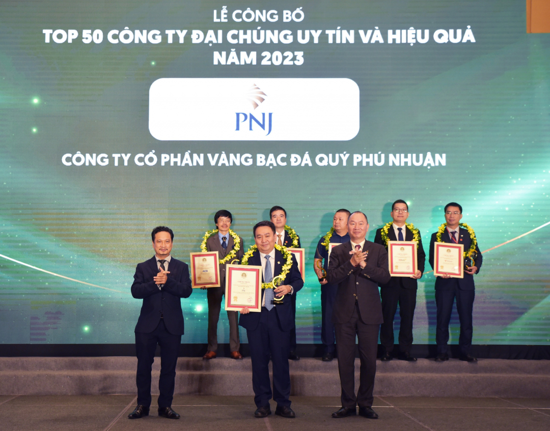 PNJ dẫn đầu ngành bán lẻ trong top 50 công ty đại chúng uy tín và hiệu