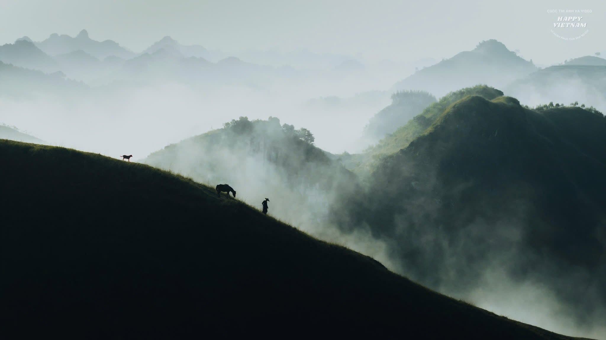 Cách Hà Nội 300 km có điểm săn mây đẹp như ‘Mông Cổ thu nhỏ’