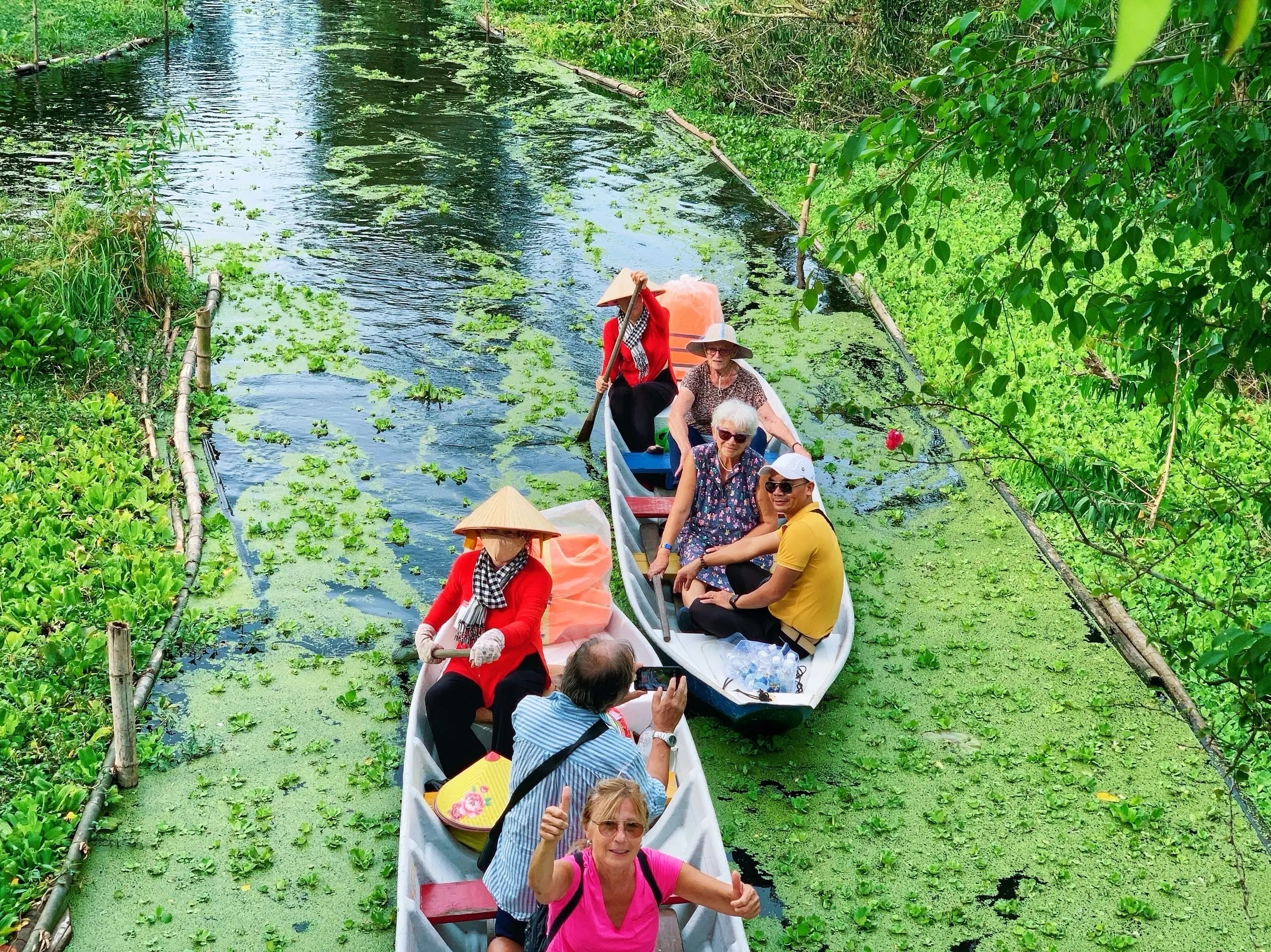 Mùa nước nổi miền Tây, dân tình thích vô khám phá rừng tràm, làng nổi, cánh đồng bất tận, vùng U Minh - Ảnh 1.