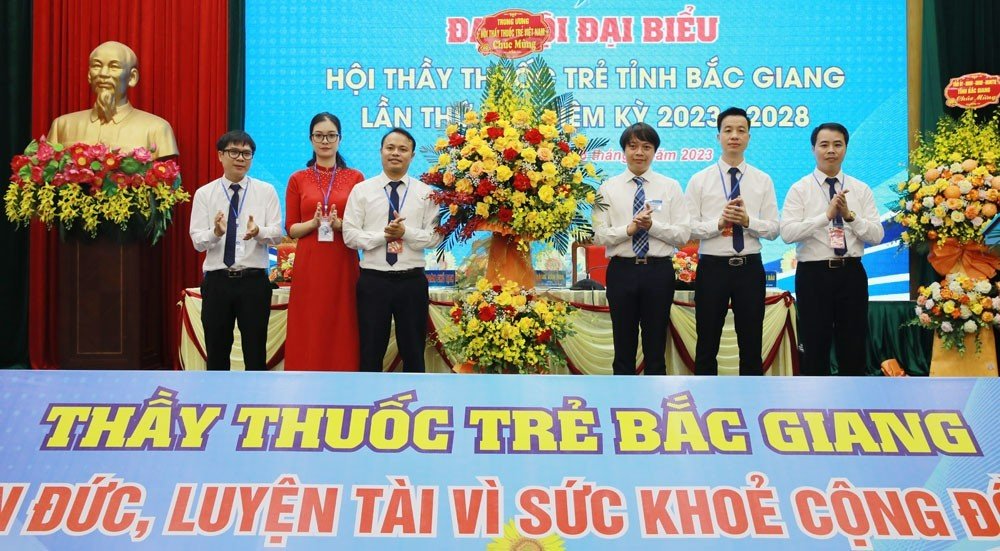 Hội Thầy thuốc trẻ tỉnh Bắc Giang, y tế, bác sĩ Đoàn Tiến Dương, đại hội, thầy thuốc.