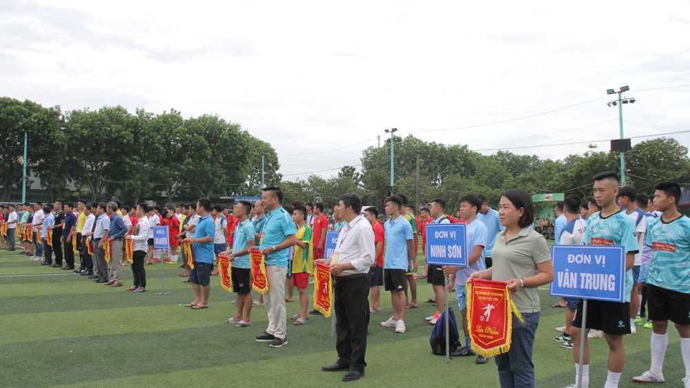 Thể thao, Việt Yên, bóng đá nam