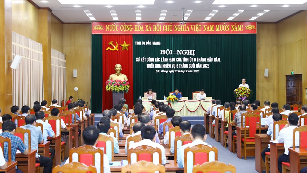 Bắc Giang, lấy phiếu tín nhiệm, giữa nhiệm kỳ, cán bộ Ban Thường vụ Tỉnh ủy quản lý