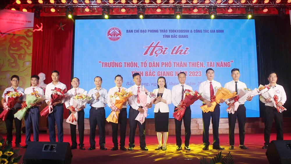 hội thi trưởng thôn, tổ trưởng dân phố thân thiện, tài năng, tỉnh Bắc Giang, toàn dân đoàn kết xây dựng đời sống văn hóa, 10 thí sinh, trưởng thôn, tổ dân phố