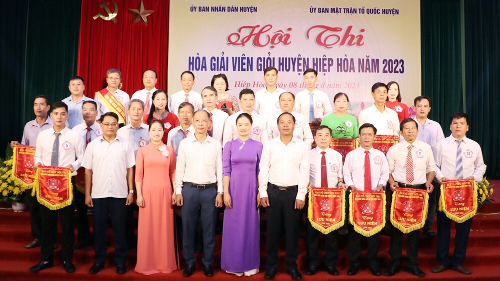 Hiệp Hòa, hội thi, hòa giải viên, giải quyết mâu thuẫn