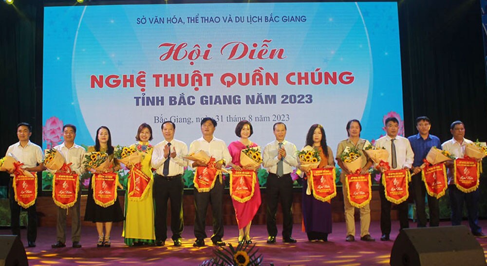 hội diễn nghệ thuật quần chúng tỉnh bắc giang, diễn viên, nghệ nhân, sở văn hóa, thể thao du lịch, quốc khánh