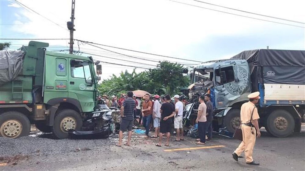 lái xe Đinh Tiến Bình, Vụ tai nạn tại chư pưh (gia lai), Phó Thủ tướng Trần Lưu Quang, gửi lời chia buồn, gia đình nạn nhân tử vong