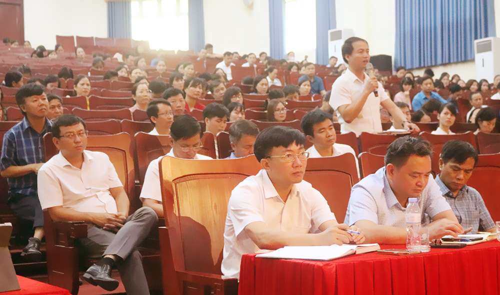 Yên Dũng, đối thoại, cán bộ, giáo viên, bac giang