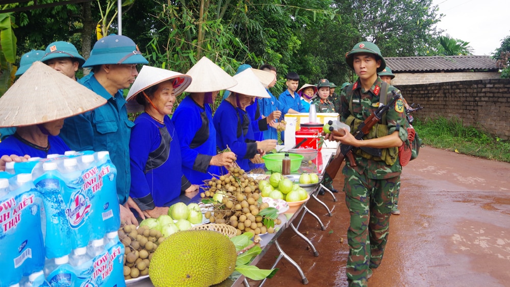 tin tức bắc giang, tỉnh bắc giang, chiến sĩ mùa diễn tập, hành quân, sư đoàn 3, chiến sĩ hành quân, hội liên hiệp phụ nữ