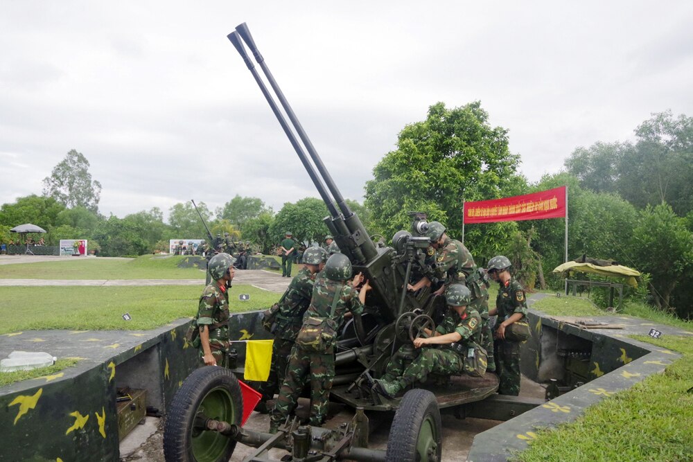 tin tức bắc giang, bắc giang, thi đua quyết thắng, giữ yên vùng trời, quân đoàn 2,  phong trào thi đua, phát huy năng lực, huấn luyện, sẵn sàng chiến đấu