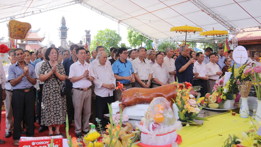 Thân công tài, Tưởng niệm, hồng thái, việt yên, văn hóa