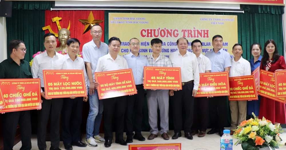 Học sinh, công ty ja solar, bắc giang, tặng quà, trung thu