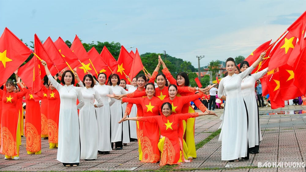 20 giờ, ngày 28/9, khai mạc, Festival Chí Linh-Hải Dương 2023, chính thức khai mạc, Quảng trường Sao Đỏ