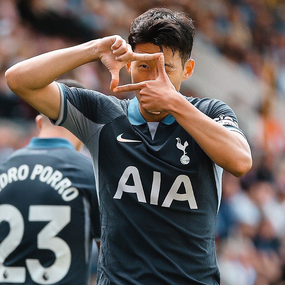 TottenhamBurnley,Didier Drogba,Ngoại hạng Anh,Cristiano Ronaldo,Tottenham Hotspur,Son Heung-min