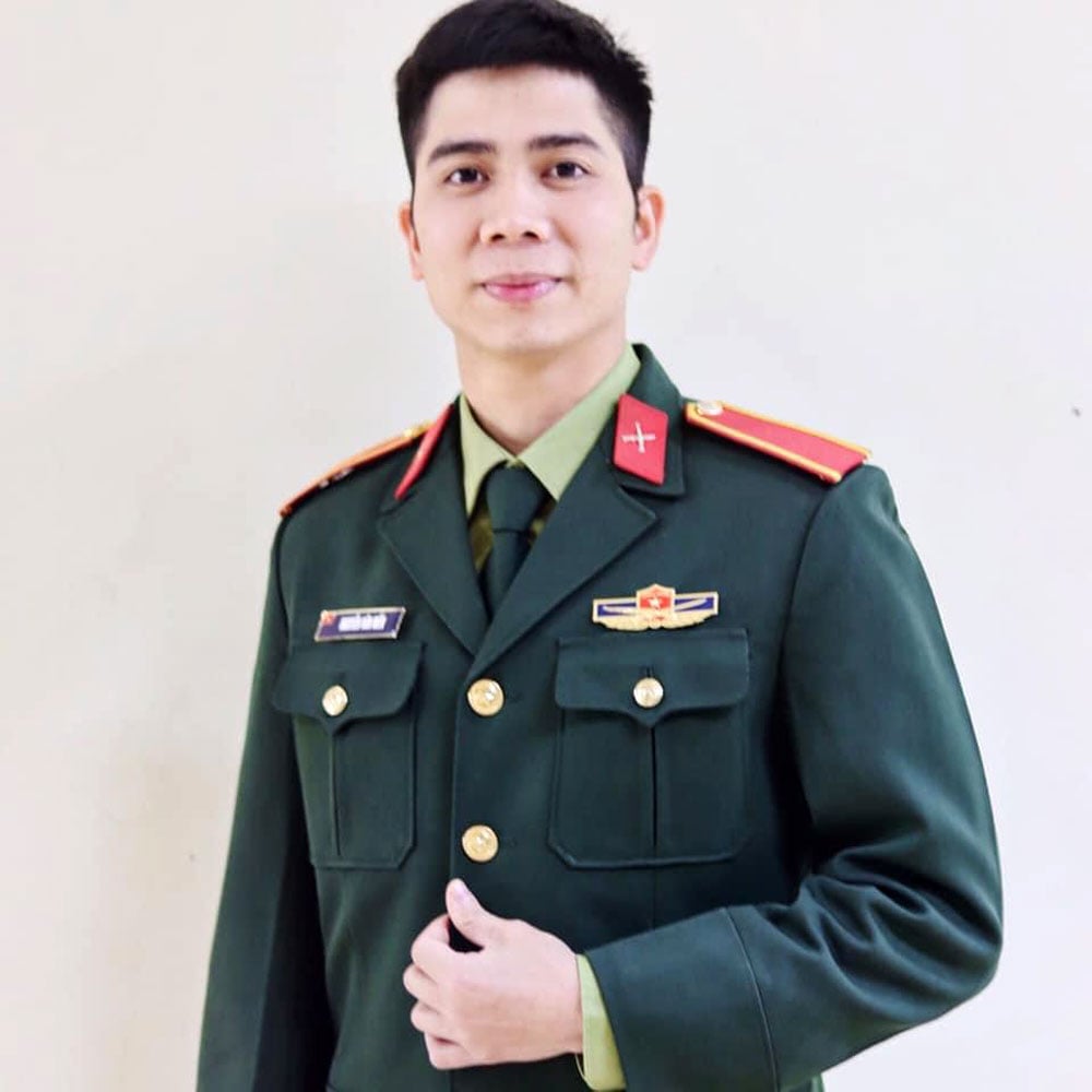 vinh danh, thủ khoa, tốt nghiệp đại học, Văn Miếu, Bắc Giang.