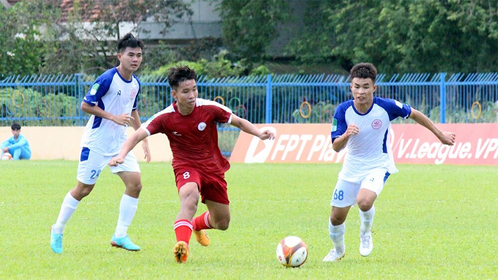 cắt xén tiền ăn,Bình Thuận,V-League