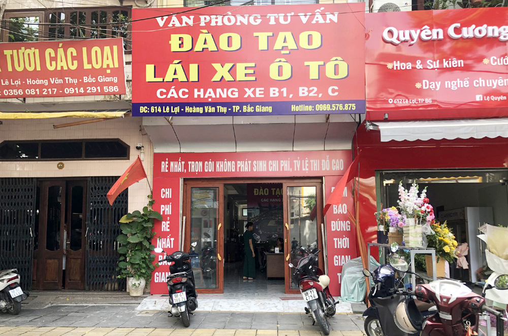 tin tức bắc giang, bắc giang, Tái diễn, tình trạng tuyển sinh, đào tạo lái xe trái phép, xe tập lái, văn phòng, tuyển sinh học lái xe,  xây dựng sân tập lái,  sử dụng đất sai mục đích,  Sở Giao thông - Vận tải