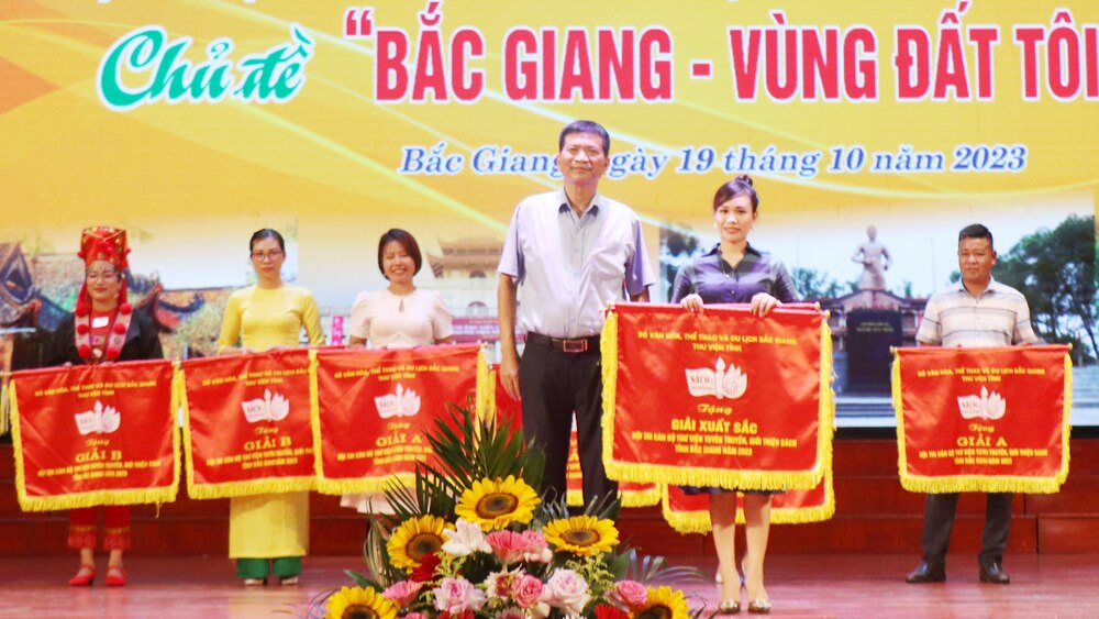 thư viện, đọc sách, bắc giang, Yên Dũng.