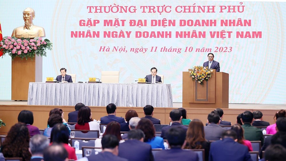 Thủ tướng Phạm Minh Chính, cải thiện môi trường đầu tư kinh doanh, nâng cao năng lực cạnh tranh quốc gia