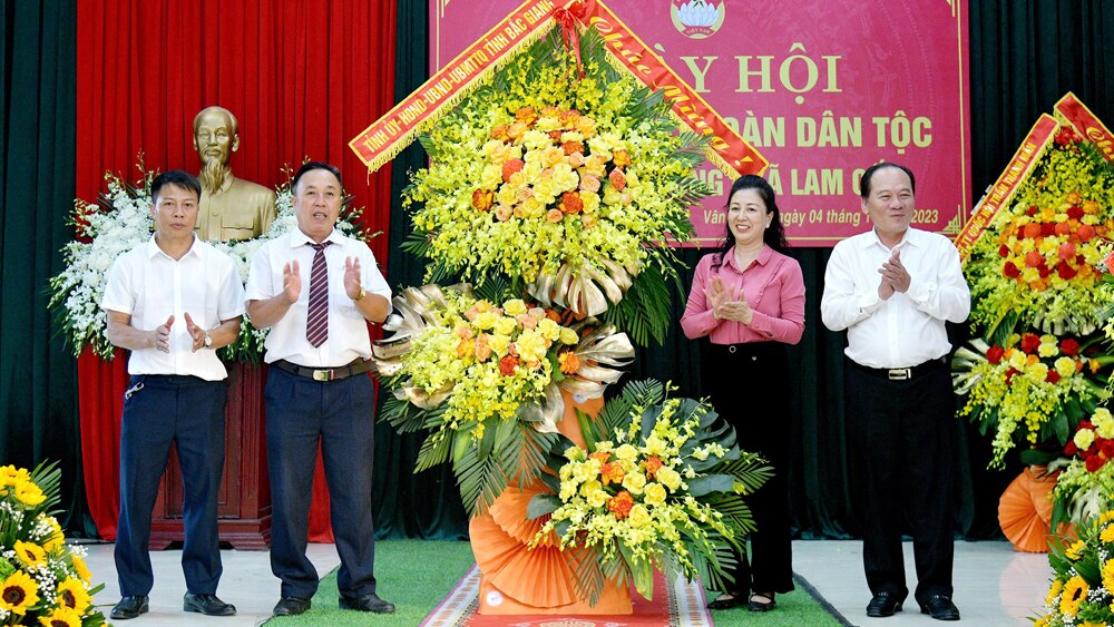 Bắc Giang, Phó Chủ tịch Quốc hội, Trần Thanh Mẫn, Bí thư Tỉnh ủy Dương Văn Thái, ngày hội đoàn kết