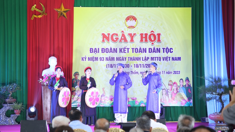 Chủ tịch, Ủy ban, MTTQ tỉnh, Bắc Giang, Trần Công Thắng, dự Ngày hội, Đại đoàn kết, toàn dân, tại huyện Lạng Giang