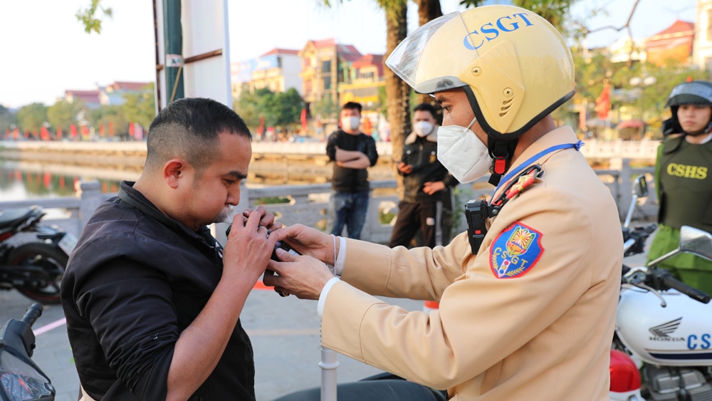 Bắc Giang, Nhiều cơ quan, đơn vị, chưa báo cáo, kết quả, ký cam kết, chấp hành, quy định, về an toàn giao thông