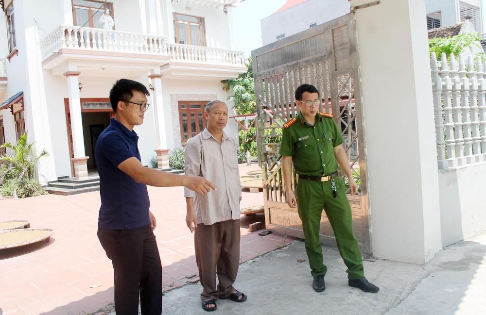 tin tức bắc giang, bắc giang, Nói dân hiểu, làm dân tin, Phòng An ninh nội địa, Công an tỉnh bắc giang,  cán bộ, chiến sĩ công an , giải phóng mặt bằng, Khu công nghiệp