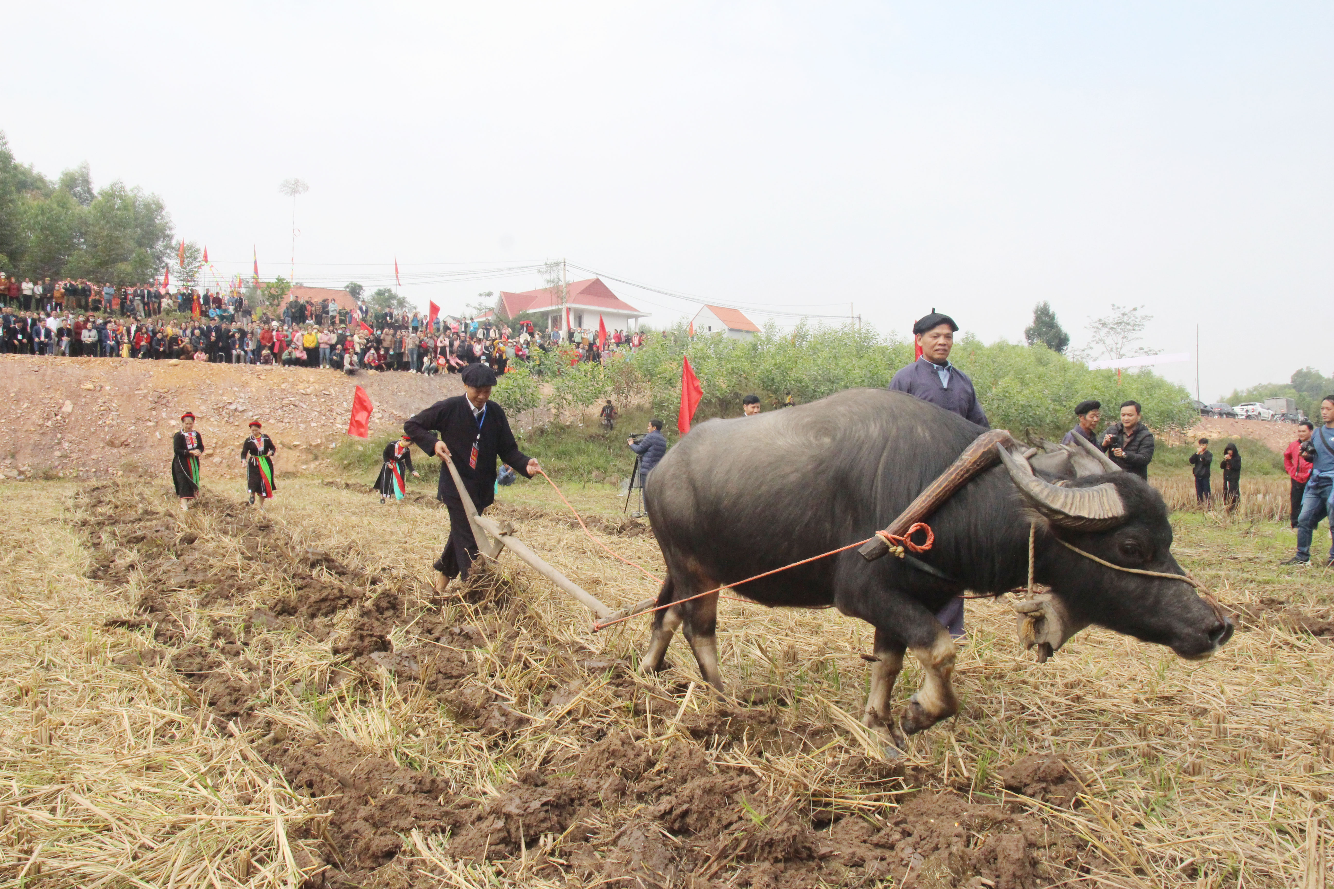 bắc giang, lễ hội xuống đồng, sơn động, dân tộc, an lạc