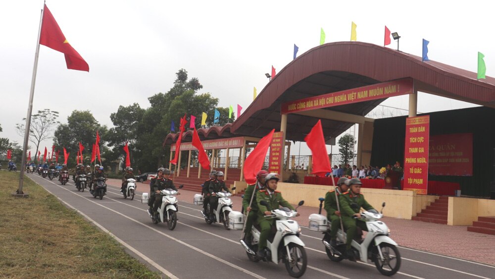 Bắc Giang, Đồng loạt, ra quân, thực hiện đợt, cao điểm, tấn công, trấn áp, tội phạm, bảo đảm, an ninh trật tự, Tết Nguyên đán, Giáp Thìn 2024