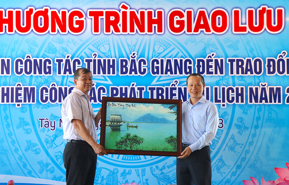 Võ Đức Trong,Phó Chủ tịch Thường trực, UBND tỉnh Tây Ninh,Tây Ninh