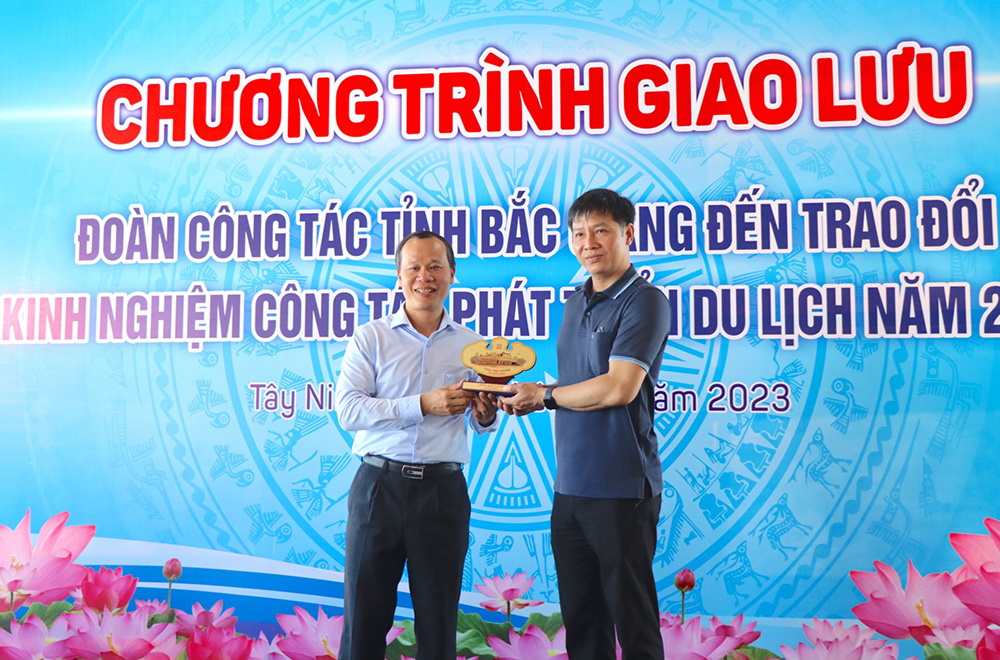 Võ Đức Trong,Phó Chủ tịch Thường trực, UBND tỉnh Tây Ninh,Tây Ninh