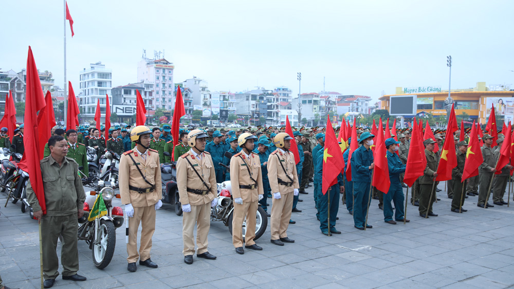 Bắc Giang, Đồng loạt, ra quân, thực hiện đợt, cao điểm, tấn công, trấn áp, tội phạm, bảo đảm, an ninh trật tự, Tết Nguyên đán, Nhâm Thìn 2024