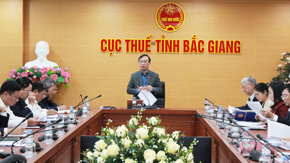 thực hiện, có hiệu quả chương trình hỗ trợ phục hồi kinh tế, đồng chí Trần Văn Tuấn