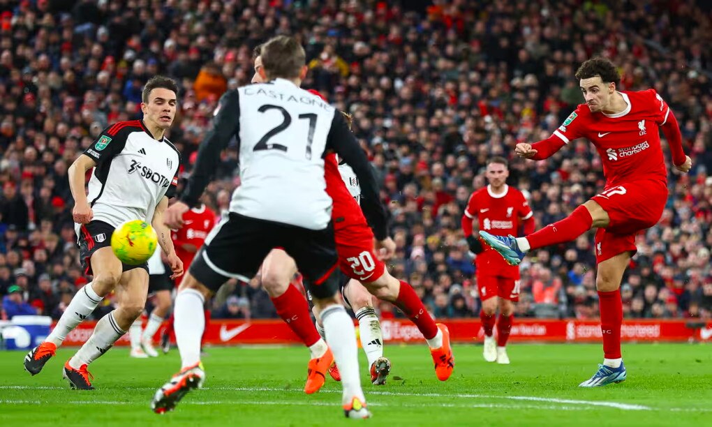 Liverpool thắng ngược, Cup Liên đoàn Anh