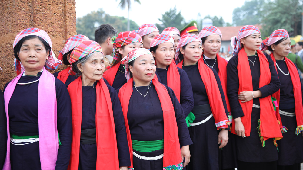 Lạng Giang, Khai mạc, lễ hội, Mở cửa rừng, tại xã Hương Sơn