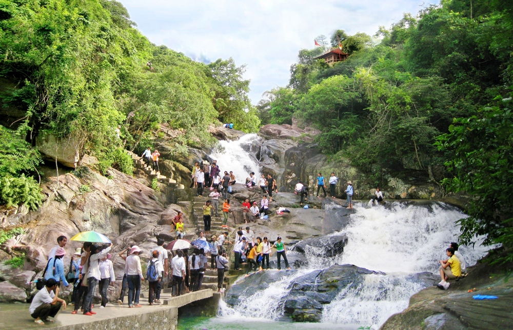 tây yên tử, văn hóa, phật giáo trúc lâm, băc giang, không gian văn hóa, chùa vĩnh nghiêm