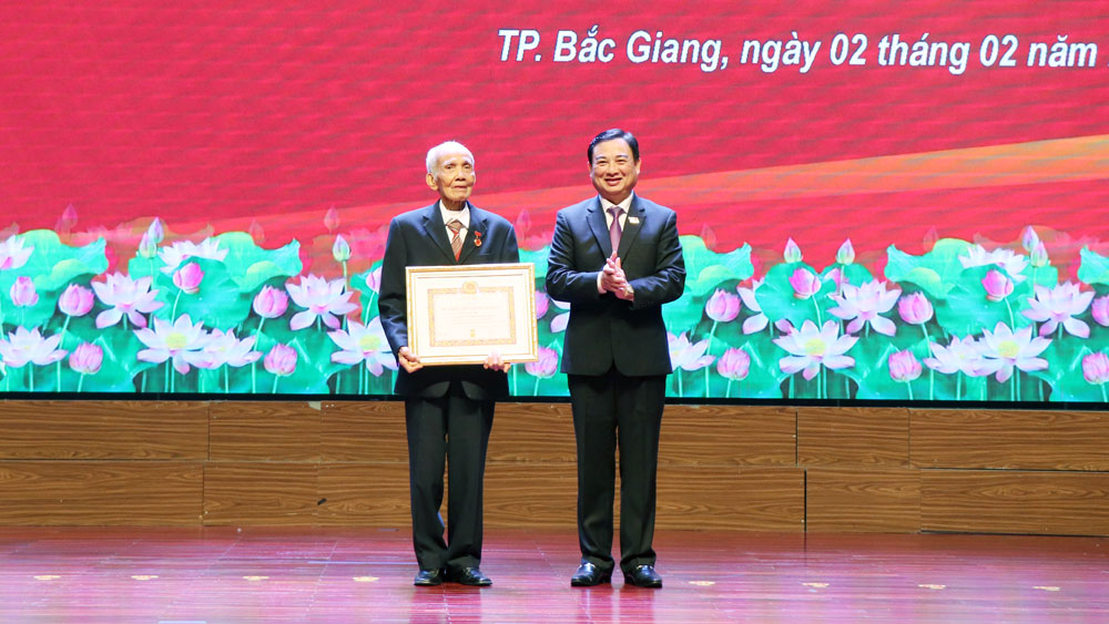 Bắc Giang, TP Bắc Giang, Huy hiệu Đảng, 3/2