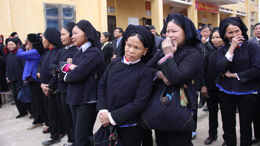 Chợ phiên, Tân Sơn, Thác Lười, Lục Ngạn, vùng cao, chợ tình, vỉ thiều, mùa xuân, Bắc Giang