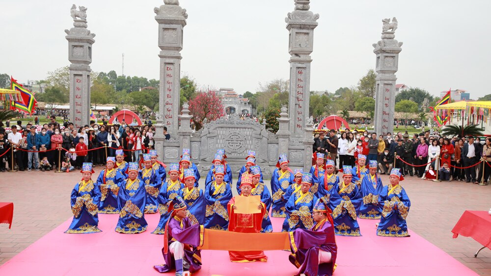 Bắc Giang, TP Bắc Giang, lễ hội Xương Giang, dâng hương