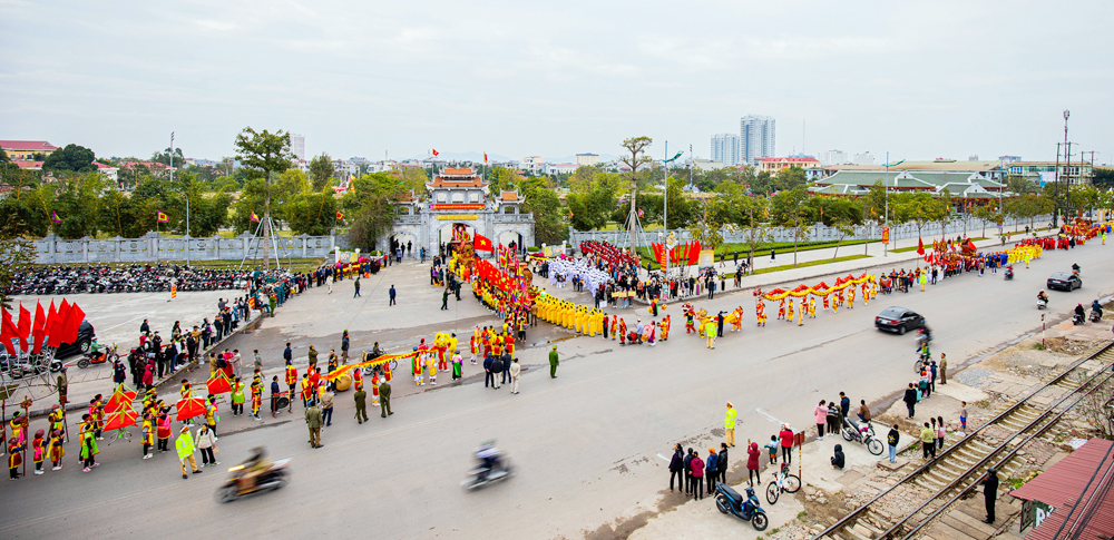 tin tức bắc giang, tỉnh bắc giang, lễ hội mùa xuân, đặc sắc, Bắc Giang, Khu du lịch tâm linh - sinh thái Tây Yên Tử, truyền thống uống nước nhớ nguồn, lễ hội lịch sử, kỷ niệm, chiến thắng Chi Lăng - Xương Giang