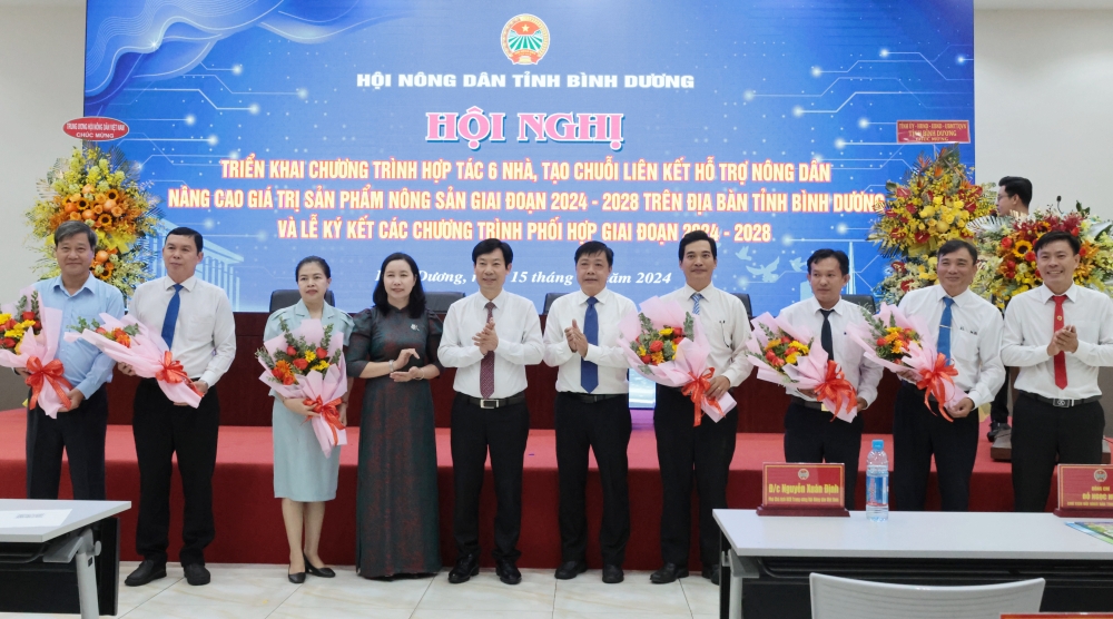 Hoi nghi trien khai Chuong trinh Hop tac 6 nha-12.jpg