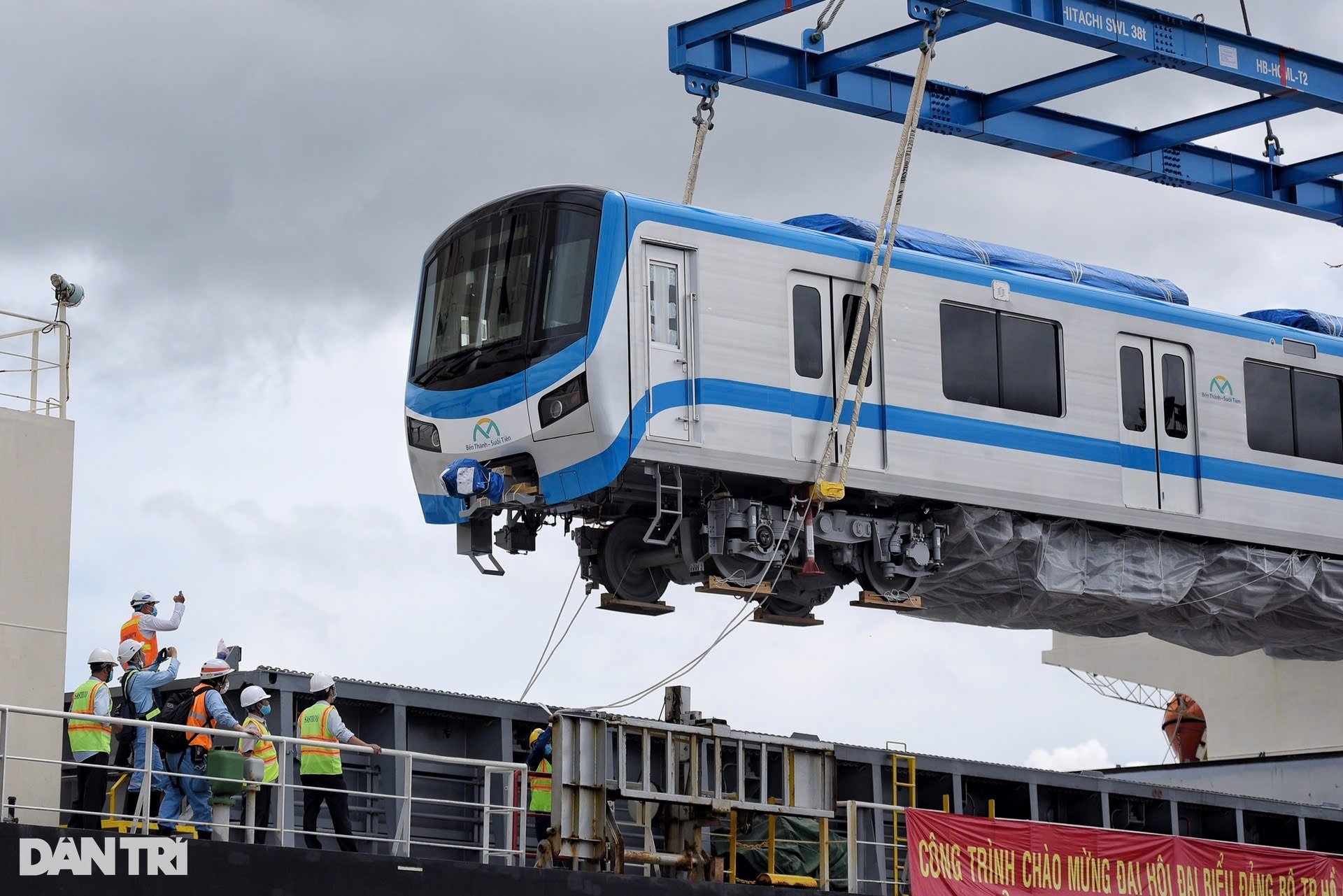 Cuộc hẹn 17 năm của tuyến metro đầu tiên ở TPHCM - 35