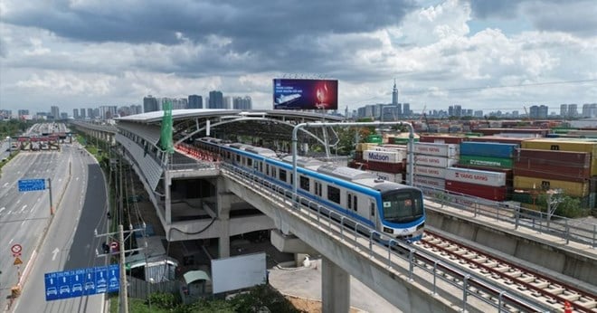 HĐND TPHCM xem xét phương án sáp nhập 80 phường và siêu đề án hơn 500km metro