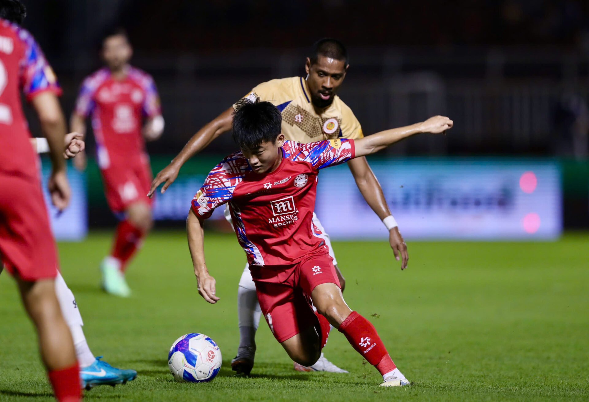 Lịch thi đấu vòng 10 V-League hôm nay: Không dễ cho HAGL, Tiến Linh gặp thử thách- Ảnh 2.