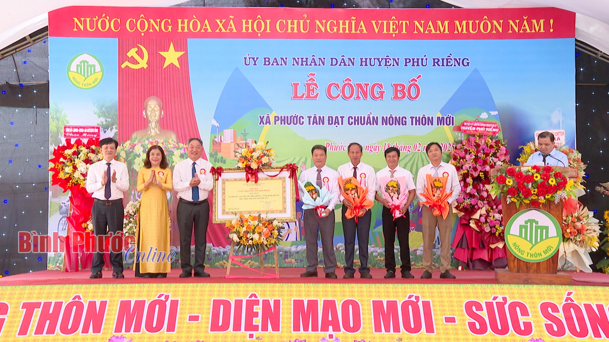 Phước Tân đạt chuẩn xã nông thôn mới