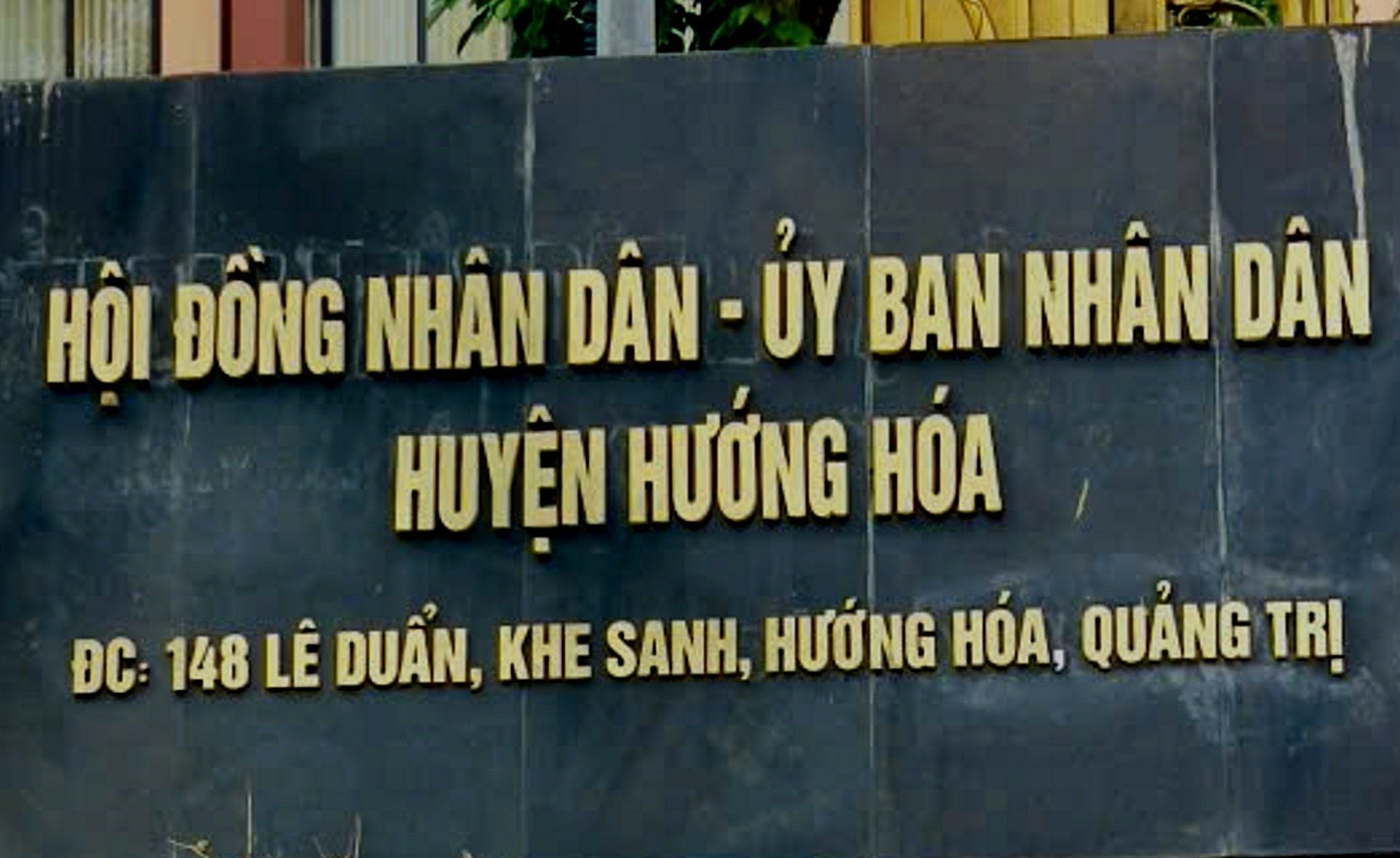 Ai đúng, ai sai khi chủ tịch huyện "cãi" Huyện ủy về bổ nhiệm hiệu trưởng nhiệm kỳ 3? - Ảnh 1.