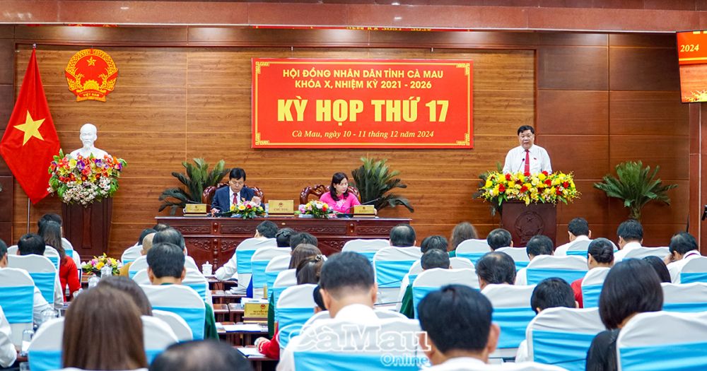 Chủ tịch UBND tỉnh Phạm Thành Ngại cho biết: "Năm 2024, tỉnh Cà Mau dự kiến đạt và vượt 20/21 chỉ tiêu mà Nghị quyết HĐND tỉnh đề ra về phát triển kinh tế - xã hội"