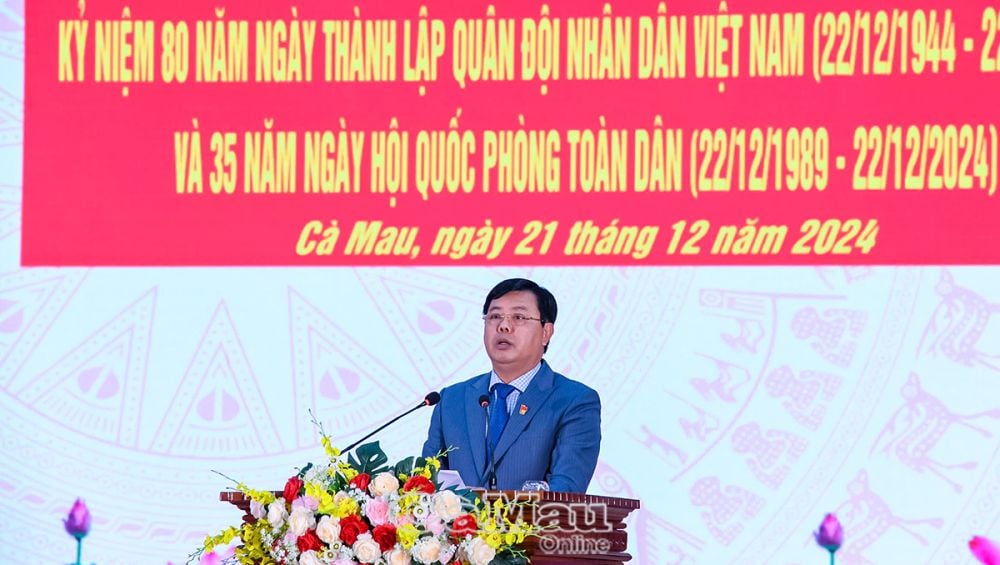 3/ Bí thư Tỉnh uỷ Nguyễn Tiến Hải phát biểu chỉ đạo tại buổi họp mặt.