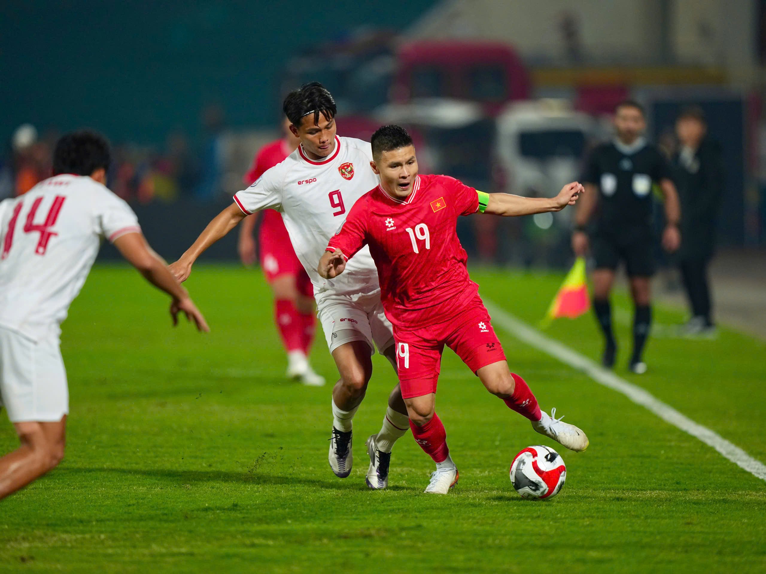 Lịch thi đấu bán kết AFF Cup, Việt Nam quyết chiến Singapore: Khó cản Xuân Son- Ảnh 2.