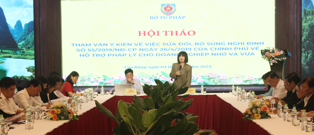 Các đại biểu tham dự hội thảo