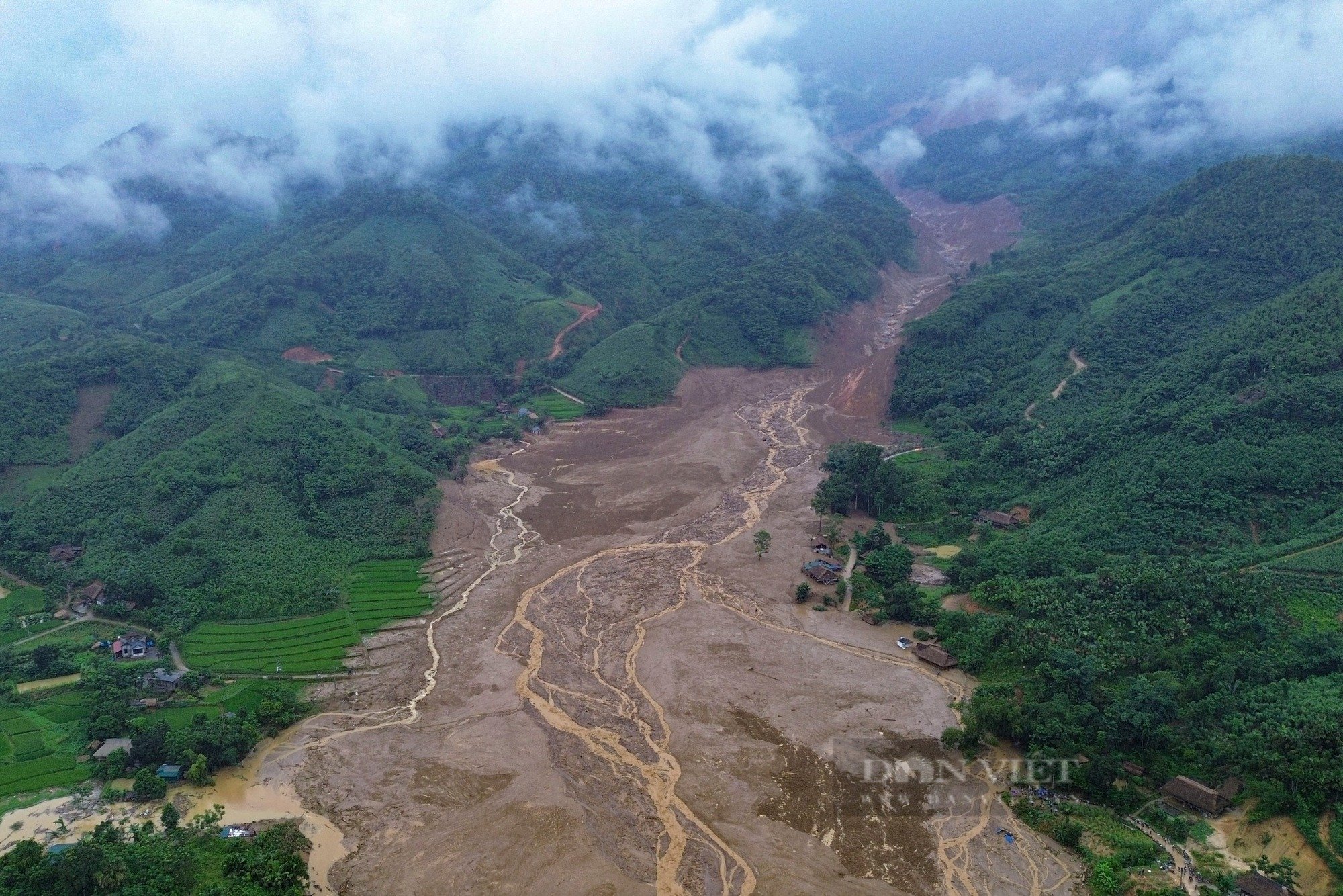 Nhìn lại năm 2024 qua những khoảnh khắc do phóng viên Dân Việt ghi lại - Ảnh 27.